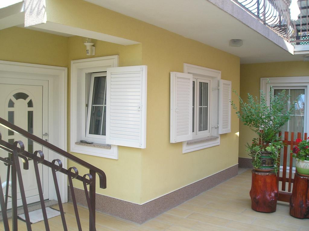 Family Apartments Ankica Crikvenica Zimmer foto